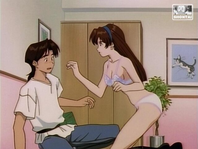 Naoko Katsuda's fanservice in ep2-Scene18