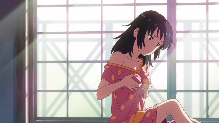 Mitsuha Miyamizu's fanservice in YourName-Scene8