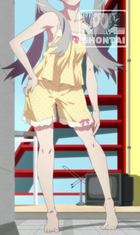 Sodachi Oikura's fanservice in Owarimonogatari_Ep5-Scene1