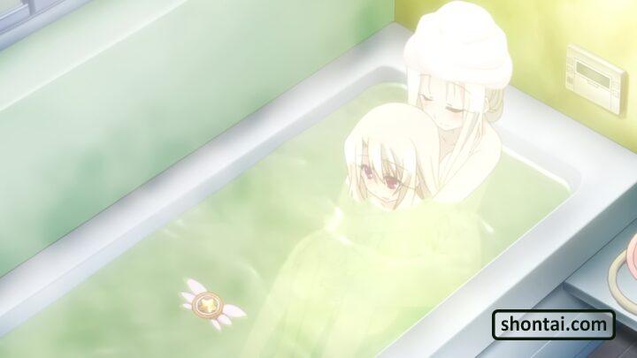 's fanservice in KaleidLinerPrismaIllya_ep9-Scene13