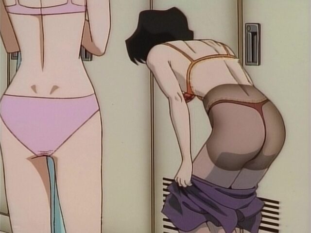 's fanservice in ep1-Scene25